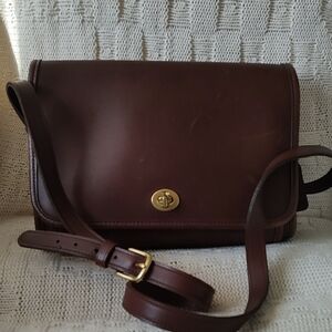 Vintage COACH Ridgefield Brown Leather Bag Purse 9812